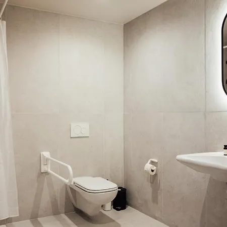 Apart-hotel Getaway 3*